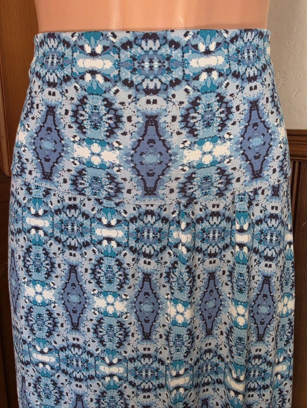 Cynthia Rowley Blue Patterned Maxi Skirt Large - Picture 4 of 6